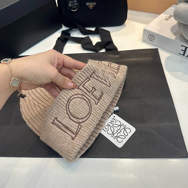 完売必至 ロエベ ウール ビーニー コピー/ ニット帽 ロゴ刺繍 3色 f000257x38
